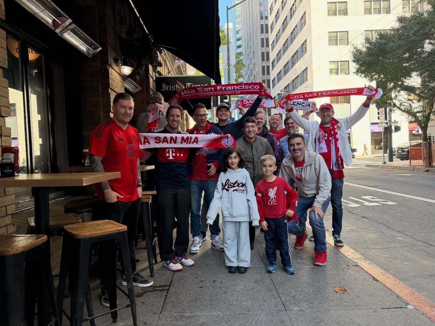 Mia San Francisco FC Bayern fan club group photo at Irish Times pub event