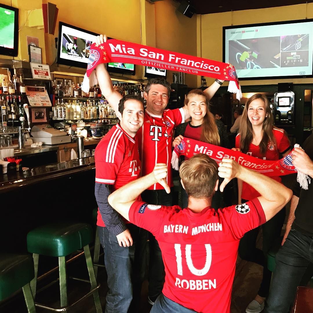 Arjen Robben FC Bayern Munich jersey displayed at Danny Coyle's bar during match day